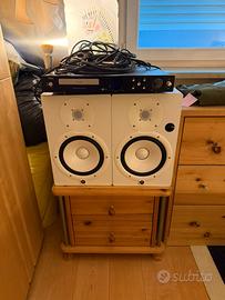 Yamaha HS8 monitor