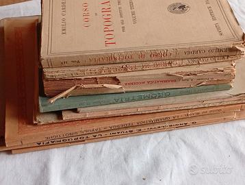 libri d'epoca tipo scolastico