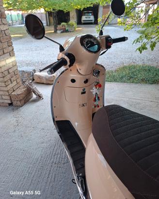 ETRIKO scooter elettrico 50