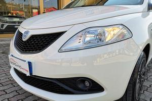 LANCIA Ypsilon 1.0 FireFly 5 porte S&S Hybrid Ec
