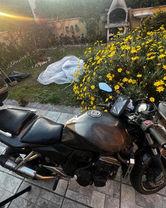 KAWASAKI Z750 2007 PREZZO TRATTABILE