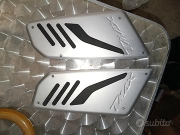 pedane tappetini e manopole tmax