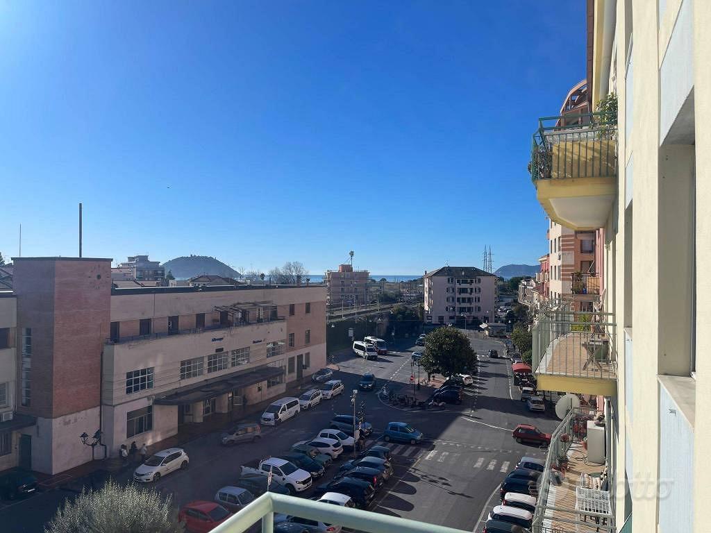 Appartamento – Albenga, Savona - Vista 5