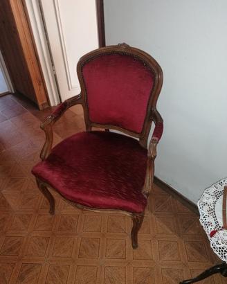 poltrone e divanetto