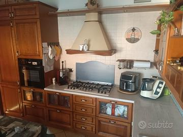 Cucina classica  345 ×345