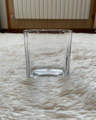 Vaso in vetro rettangolare