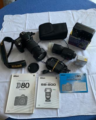 Macchina fotografica digitale reflex Nikon D80