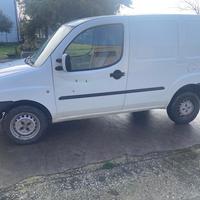 Autocarro Fiat Doblò Doblo