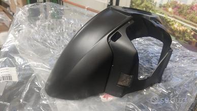 PARAFANGO ANTERIORE PIAGGIO 1 ELETTRICO