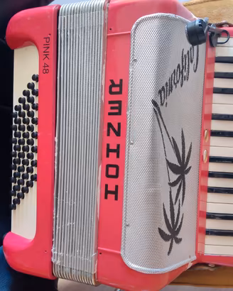Fisarmonica hohner Pink 48 con soffietto staccato
