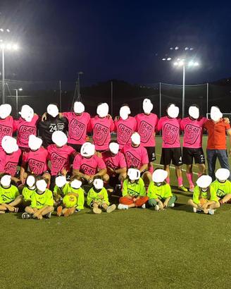 Divise, borse, k-way per calcio o sport amatoriali