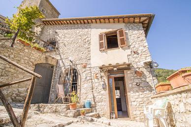 CASA INDIPENDENTE A TORRI IN SABINA