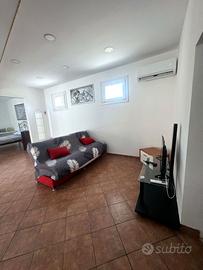 Villa con piscina a Mascalucia - contratto 4+4
