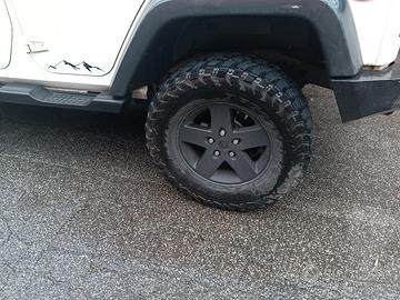 cerchi jeep wrangler jk 