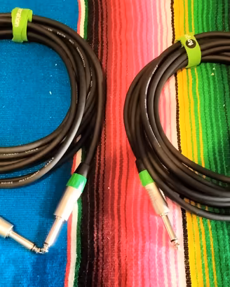 2 cavi jack 5 MT  ciascuno 