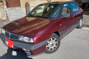 lancia delta 8 anno 1994 motore 1600 benzina 