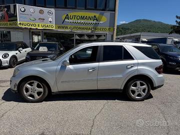 MERCEDES-BENZ ML 320 CDI Sport