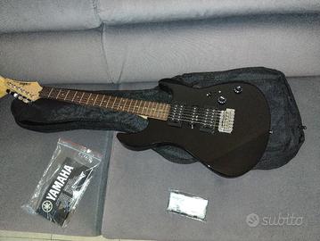 chitarra elettrica e classica