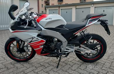 Aprilia rs 125 anno 2025