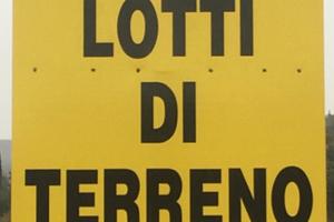 Lotti di Terreno Agricolo ad Arezzo