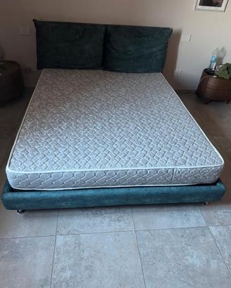Letto matrimoniale 160 X 200