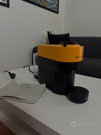 Macchina del Caffe Vertuo Pop Gialla Nespresso