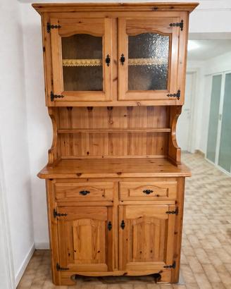 Credenza in Pino massello con vetrinetta