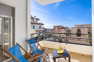 A pochi passi dal mare e dalla pista ciclabile