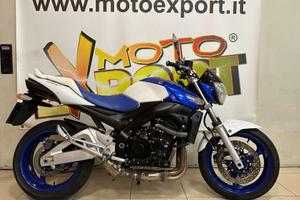 Suzuki GSR 600