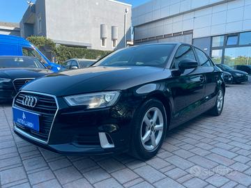 Audi A3 Sedan 30 TDI S tronic Business
