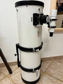 Telescopio 203 D f 900