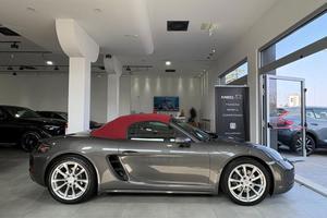 PORSCHE - 718 boxster -