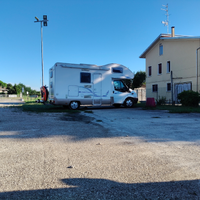 Parcheggio Camper/ auto (auto al coperto) in P.P