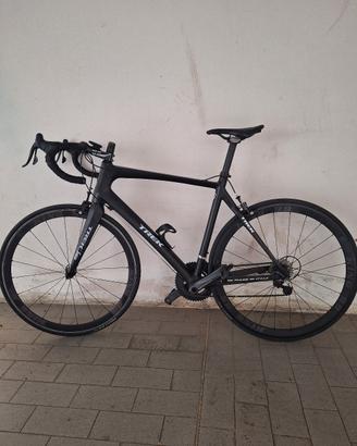 bici bhoss con motore nascosto