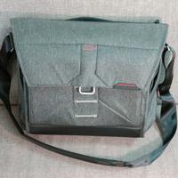 Peak Design Messenger