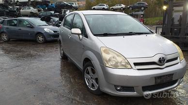 Ricambi Toyota Corolla Verso anno 2005 cil. 2.0 TD