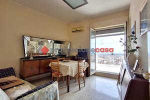 Viale Mario Rapisardi - 3 Vani con Terrazzino