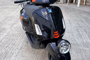 Piaggio vespa  gtv  300 HPE  ABS pari al nuovo