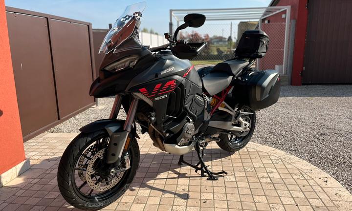 Ducati Multistrada V4S Full