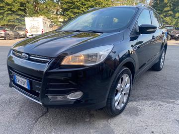 Ford Kuga 2.0 TDCI 163 CV 4WD Powershift Titanium