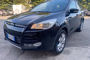 Ford Kuga 2.0 TDCI 163 CV 4WD Powershift Titanium