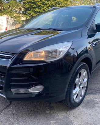 Ford Kuga 2.0 TDCI 163 CV 4WD Powershift Titanium