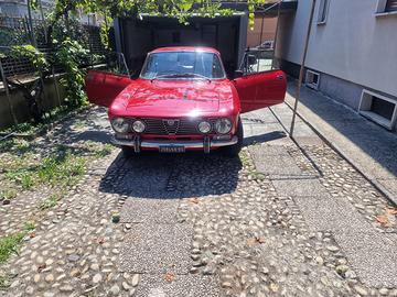 Alfa Romeo GT2000 veloce