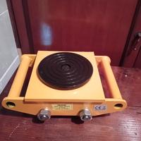carrello con ruote di movimentazione