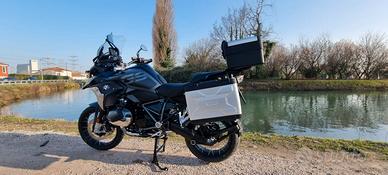BMW GS1250 TRIPLO BLACK