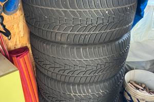 Pneumatici invernali Hankook  245/45/18