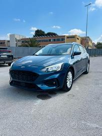 Ford Focus TURNIER 1.0 ECOBOOST HYBRID