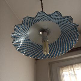 Lampadario in vetro ondulato effetto fazzoletto