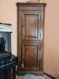 Credenza angolare in noce