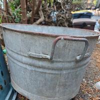 Catino in metallo anni 50